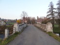 Starý silniční most přes Divokou Orlici v obci Líšnice.